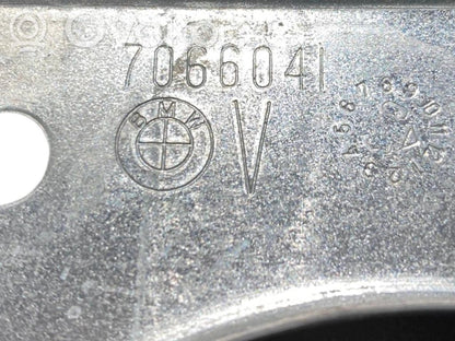 Priekšējo durvju apdare