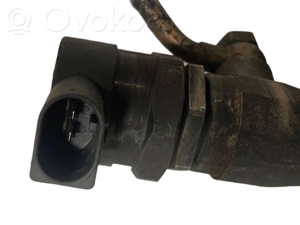 Fuel main pipe