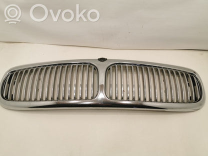 Priekšējais režģis