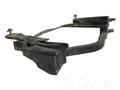 Priekšējā luktura turētājs