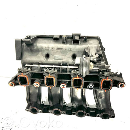 Впускной коллектор