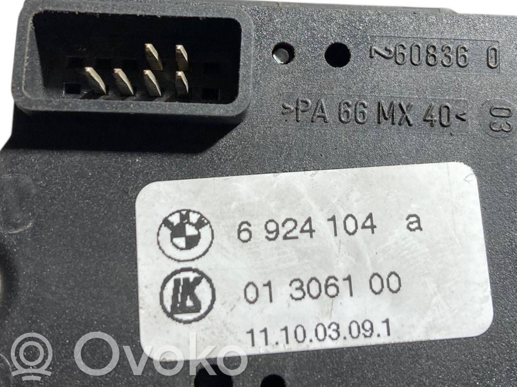 Kruīza kontroles (autopilota) sviria