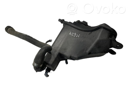 Coolant expansion tank