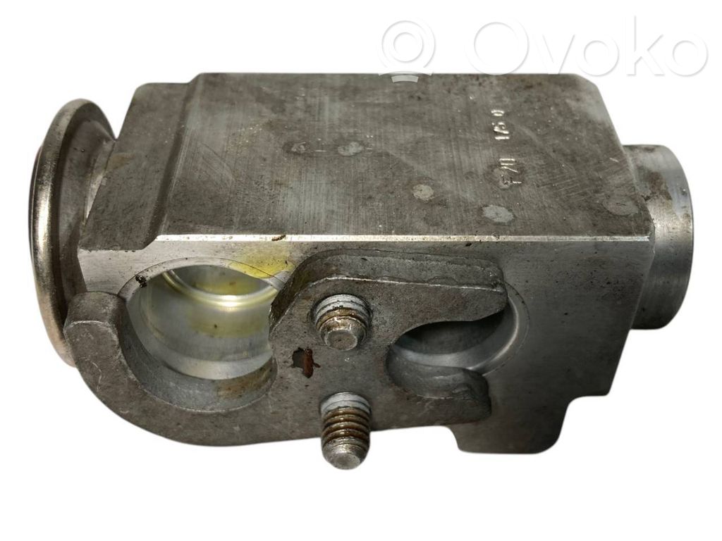 Gaisa kondicioniera izplešanās vārsts