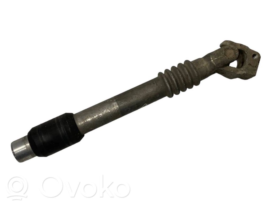 Stūresrata ass krustsavienojums