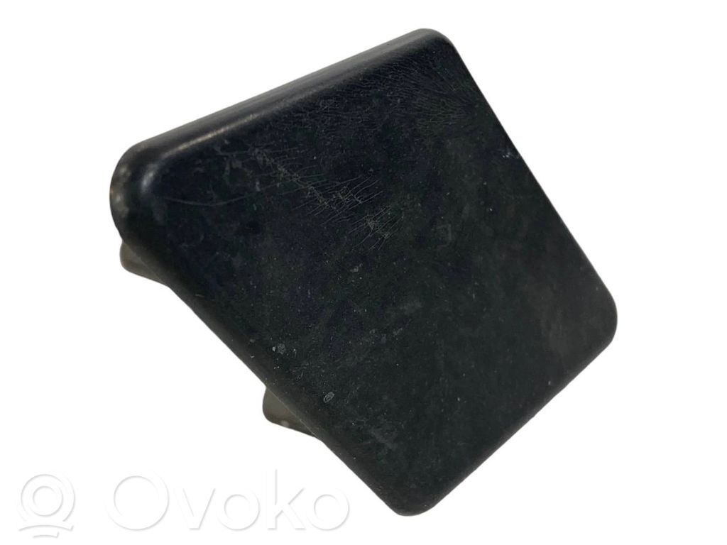 Headlight washer nozzle cap