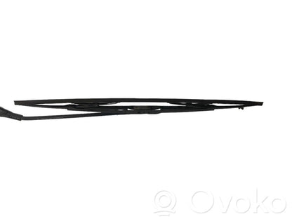 Windshield wiper arm
