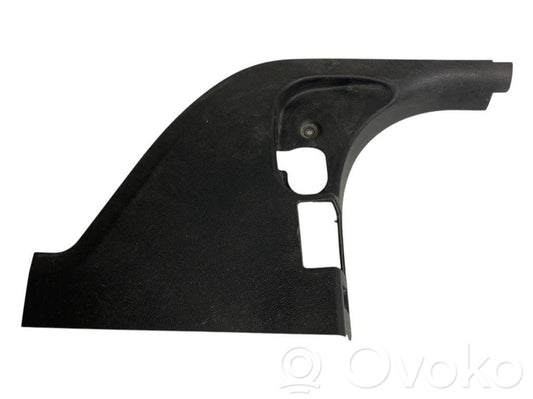 Kāju zonas sānu dekoratīvā apdare