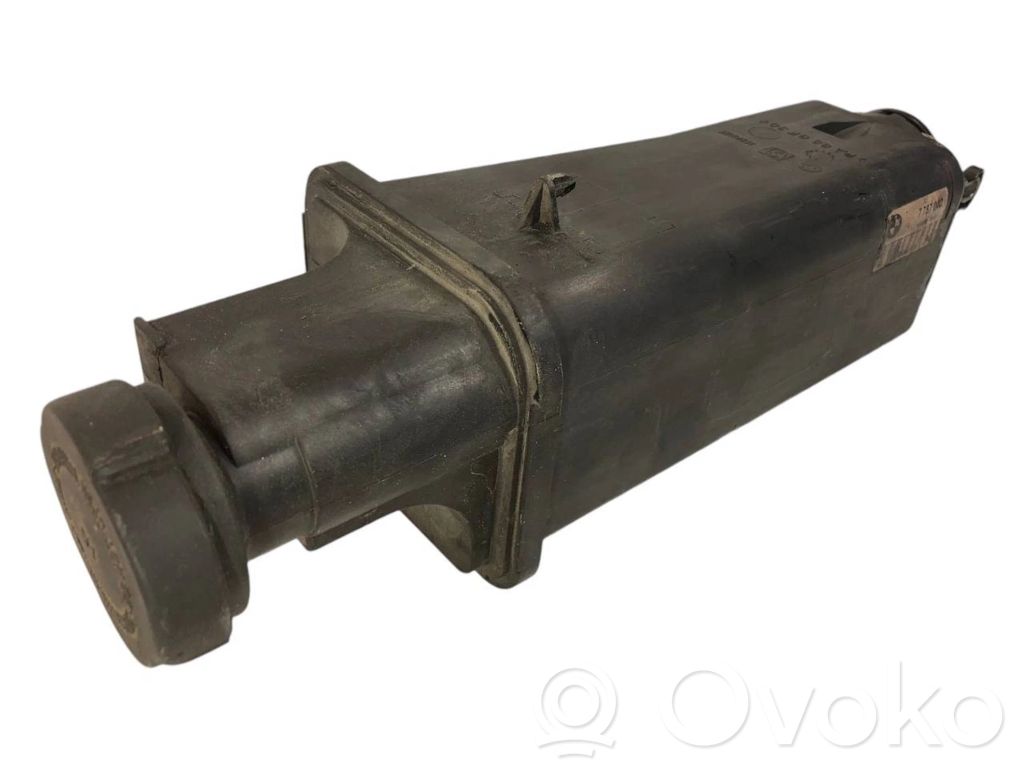 Coolant expansion tank