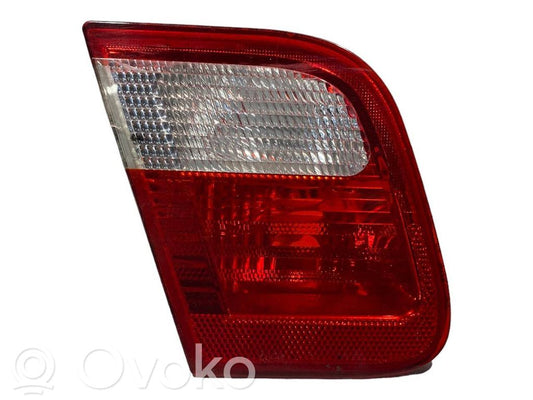 Taillight in the hood