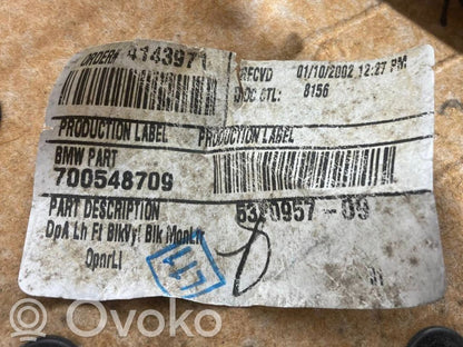 Priekšējo durvju apdare