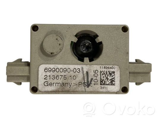 Antenna amplifier
