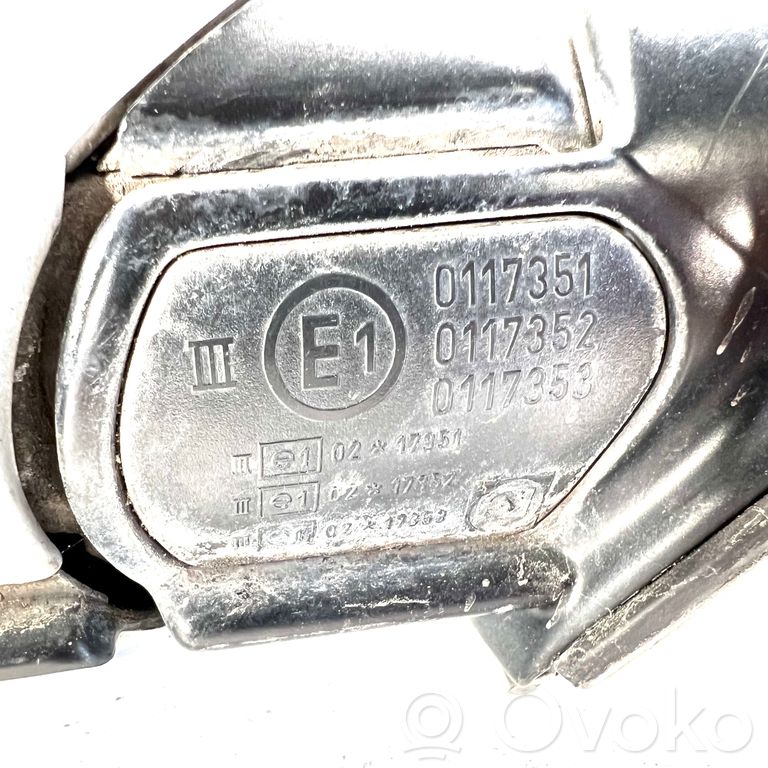 Spogulis (elektriski vadāms)