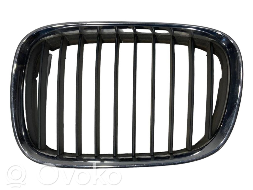 Front grille