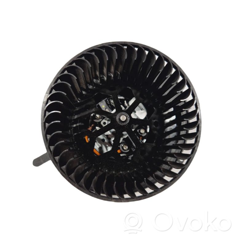 Mazā radiatora ventilators