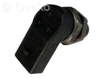 Манометр давления топлива