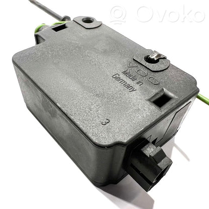 Degvielas tvertnes elektriskā slēdzene