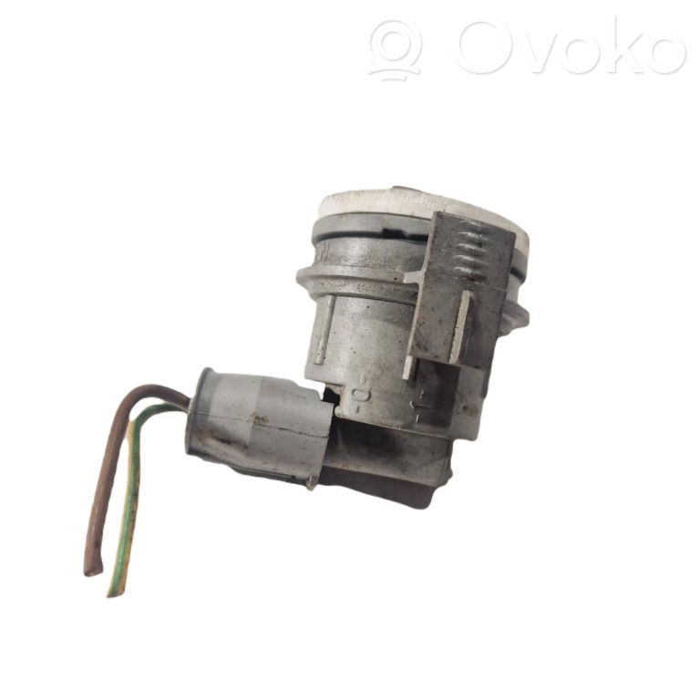 Priekšējā luktura detaļa