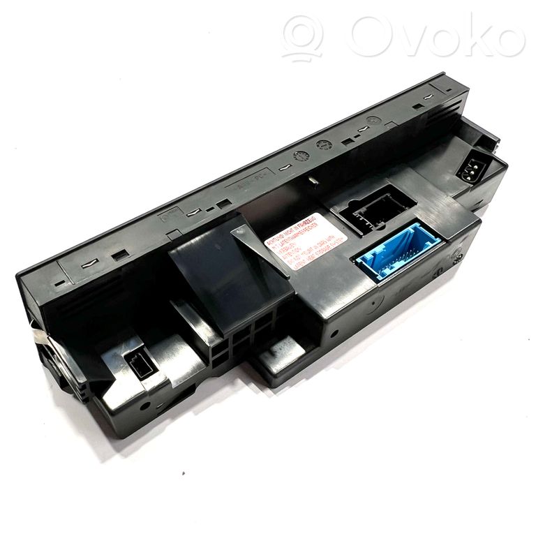 Блок управления кондиционером/климат-контролем/отоплением салона (в салоне)