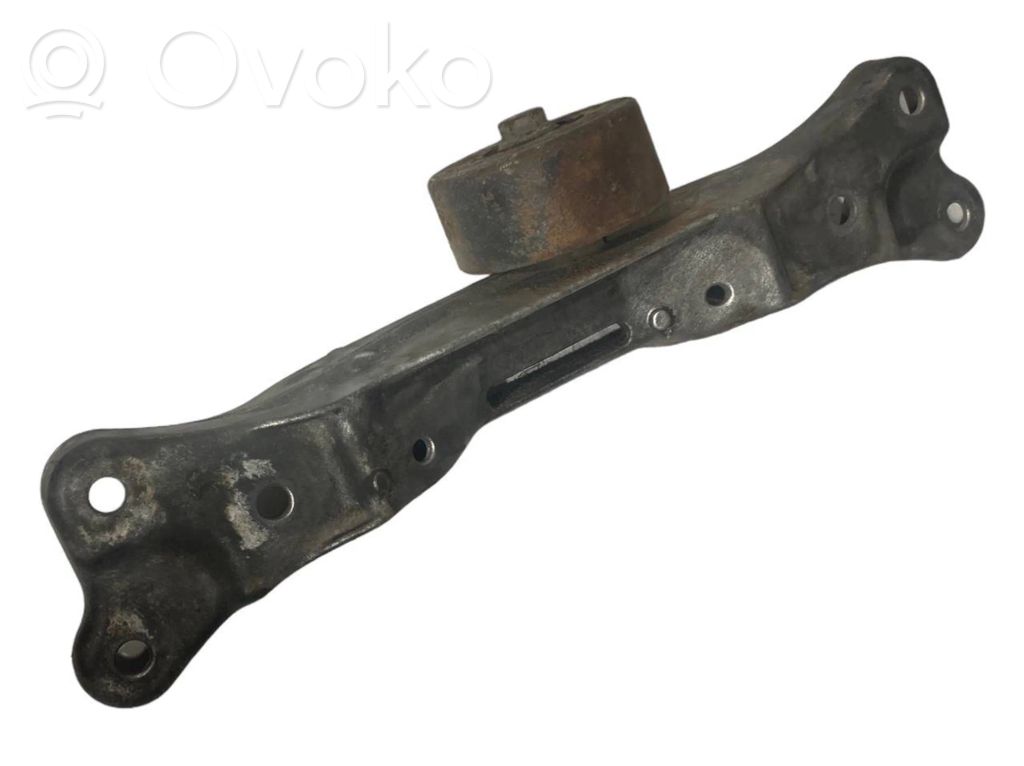 Transmission mounting bracket