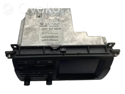Radio / CD/DVD player / navigation