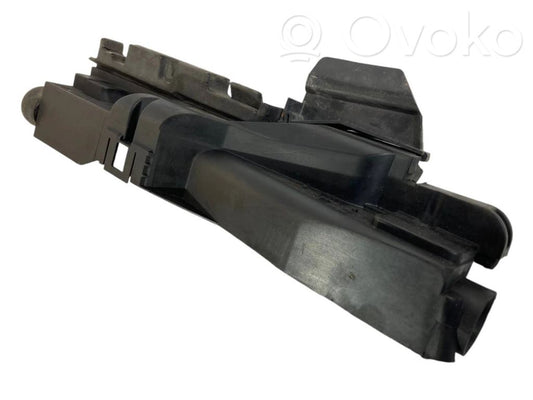 Radiatora (-u) turētājs / kronšteins