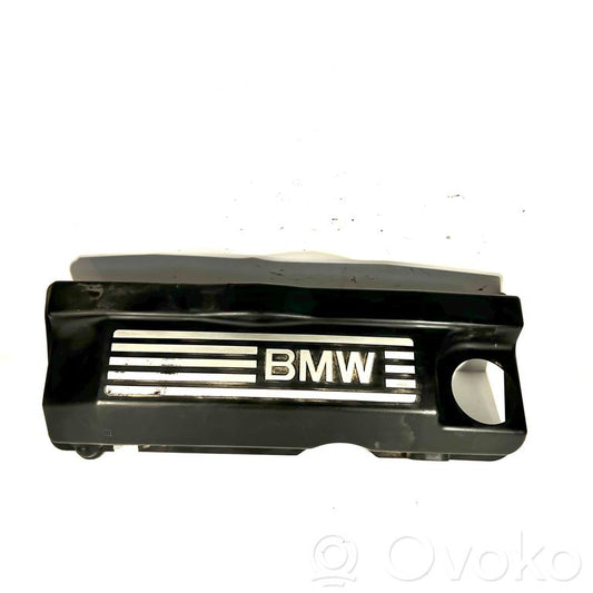 Крышка двигателя (декоративная отделка)