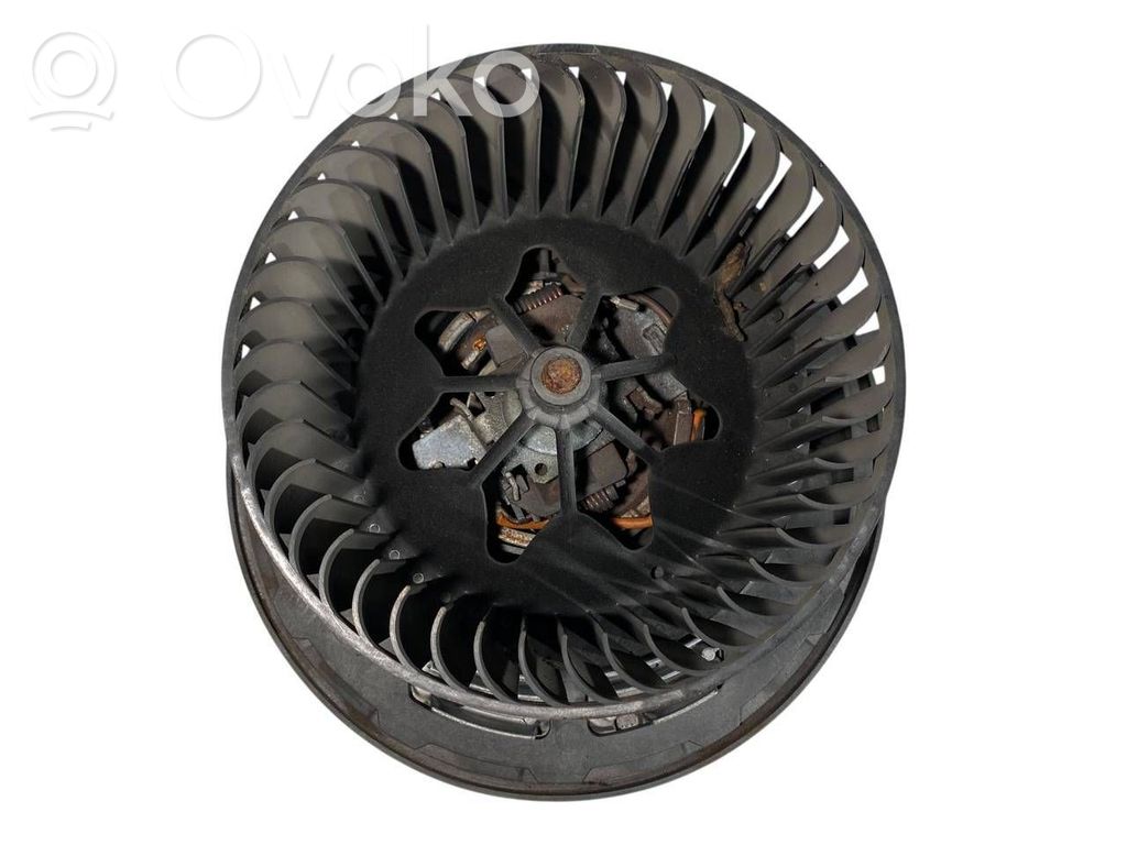 Mazā radiatora ventilators