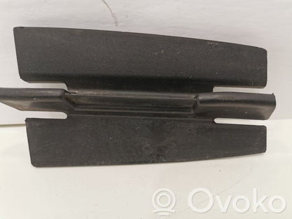 Apakšējais režģis (trīsdaļīgs)