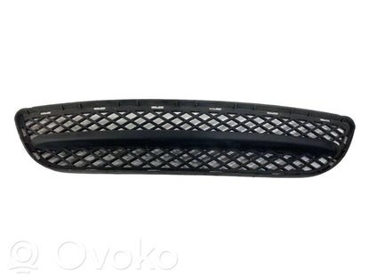 Lower grille (three-piece)