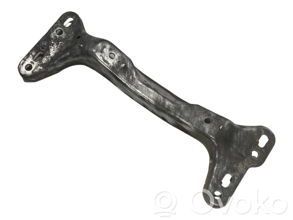 Кронштейн крепления трансмиссии