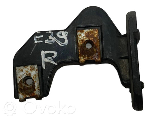 Front bumper holder