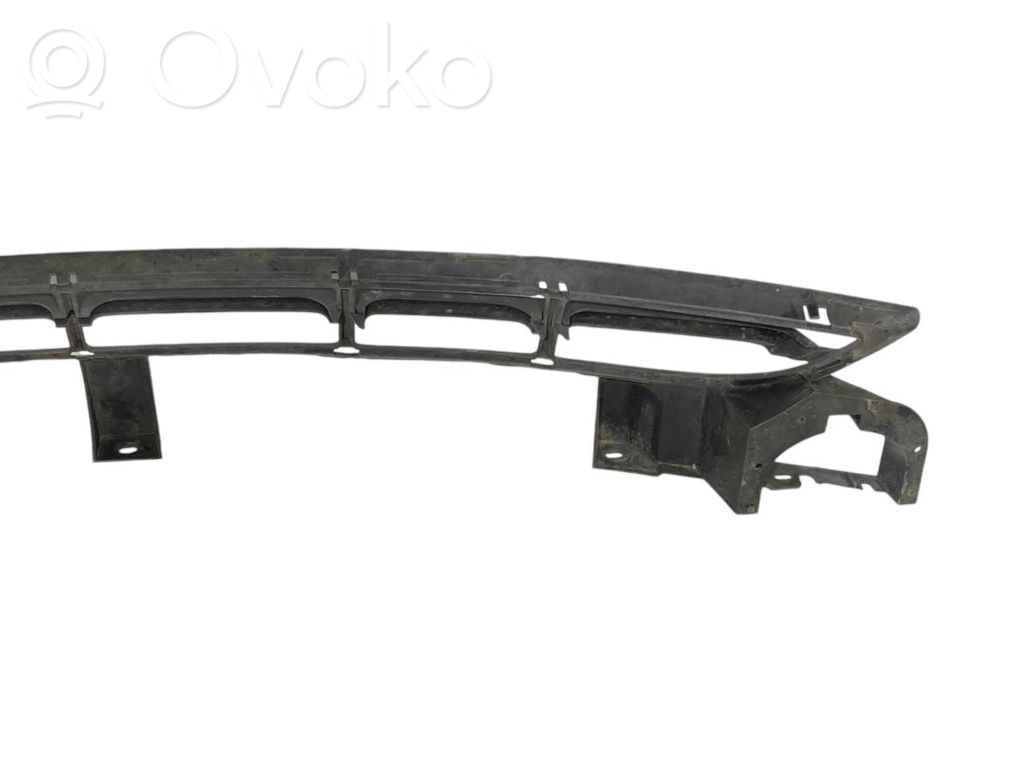 Apakšējais režģis (trīsdaļīgs)