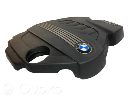 Крышка двигателя (декоративная отделка)