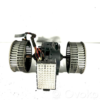 Small radiator fan