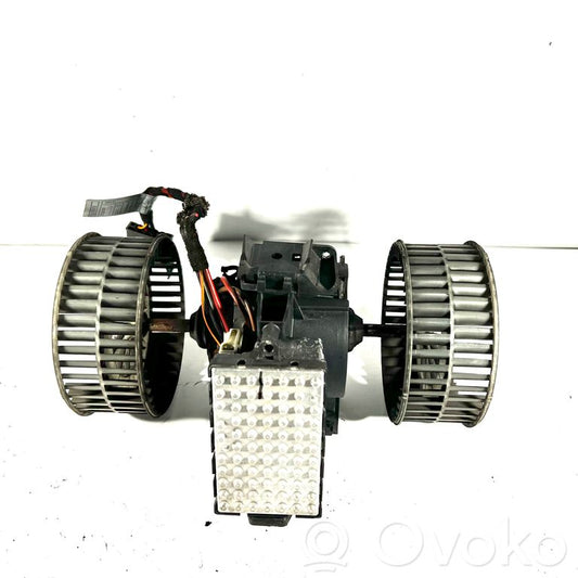 Small radiator fan