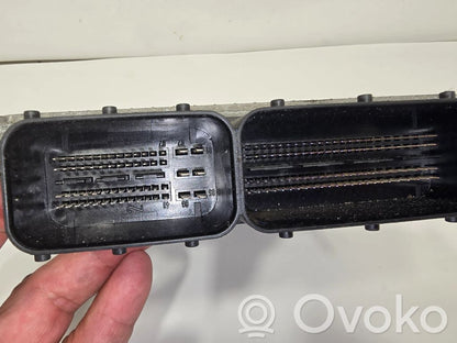 Dzinēja vadības bloks