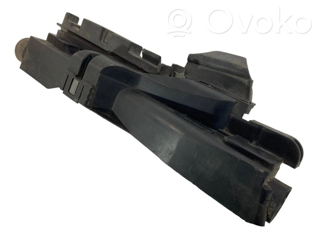 Radiatora (-u) turētājs / kronšteins