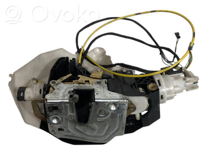 Aizmugurē slēdzene