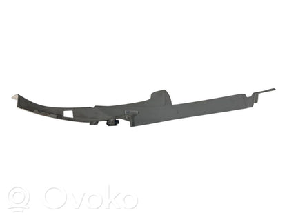 (D) statņa dekoratīvā apdare (augšdaļa)