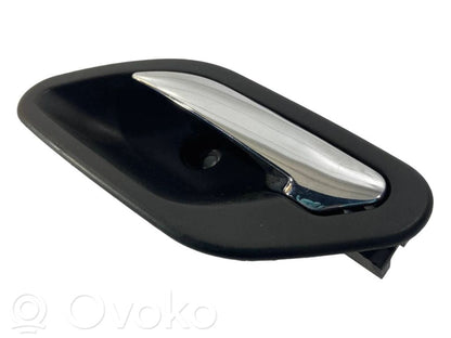 Internal opening handle