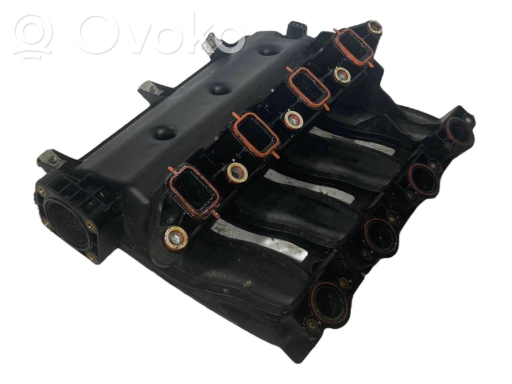 Впускной коллектор