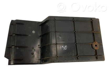 Battery mounting base