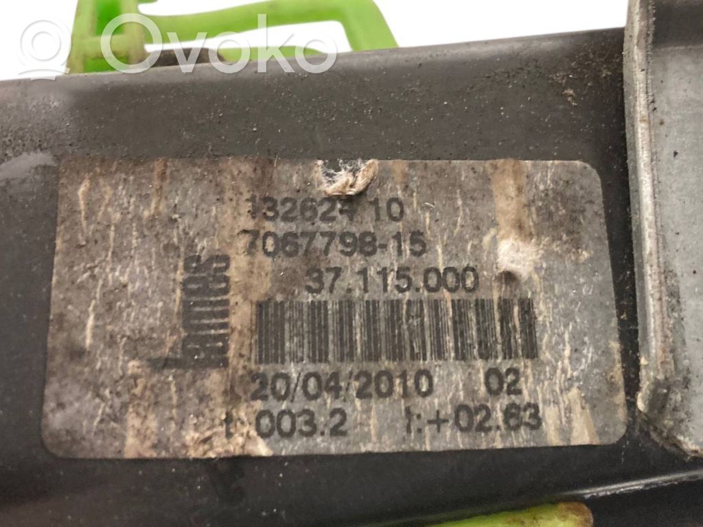 Elektriskā loga pacelšanas mehānisma komplekts