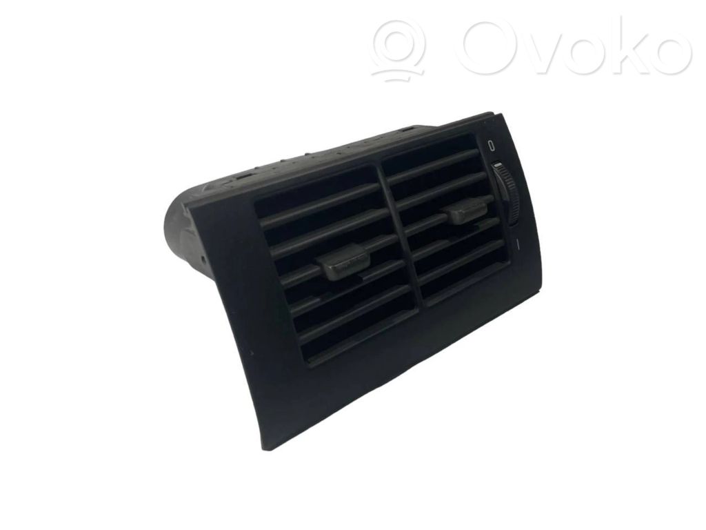 Aizmugurējā gaisa - ventilācijas reste