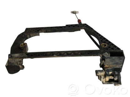 Holder/bracket for external opening handle at the back