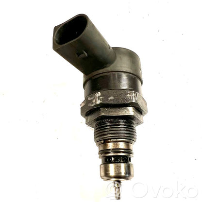 Fuel pressure regulator