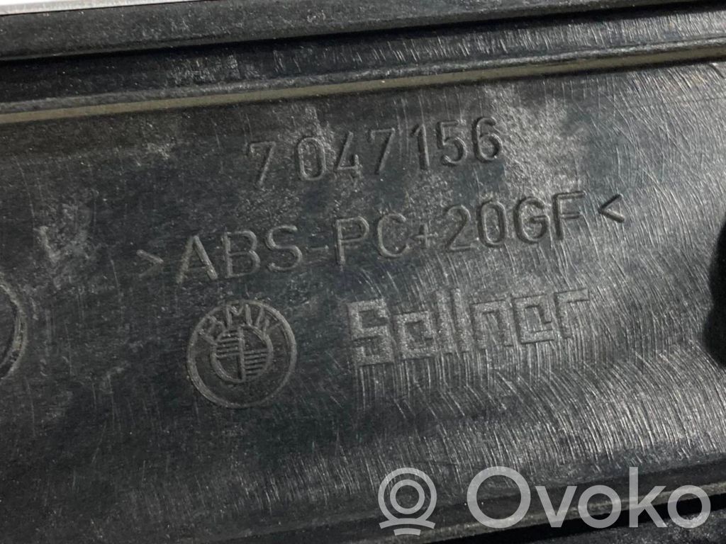 Отделка панели