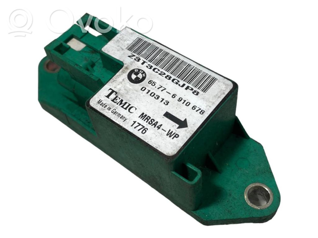 Airbag impact sensor