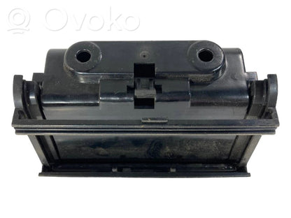 Пепельница (задняя)